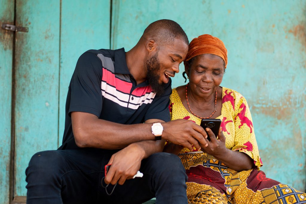 son teaching mother how to use technology I StrongLink Technology