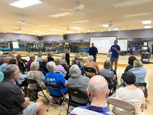 CenterWell Denham Springs Supports Seniors in Smartphone Workshop by StrongLink Technology